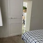 شقة La Provence Centre Ville, Piscine, Jardin, Terrasse نيم