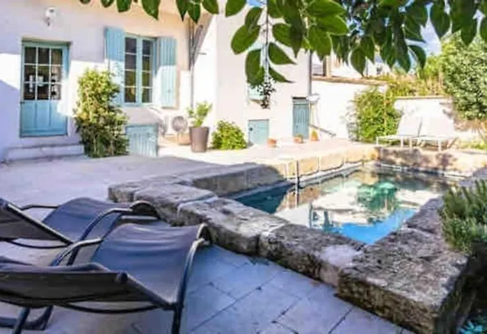 Διαμέρισμα La Provence Centre Ville, Piscine, Jardin, Terrasse Νιμ